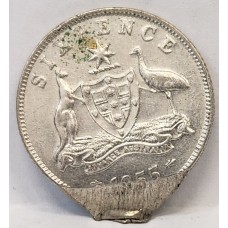 AUSTRALIA 1955 . THREEPENCE . ERROR . POSSIBLY DOUBLE STAMPED and CAUGHT IN PRESS